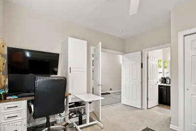 Property 26-9108 - Photo 9
