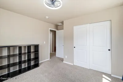 Property 26-9211 - Photo 27