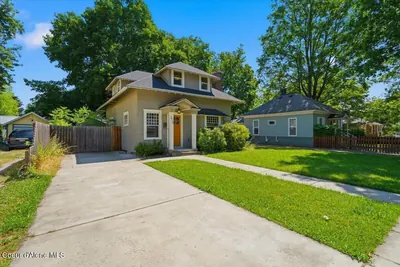 Property 26-7756 - Photo 2