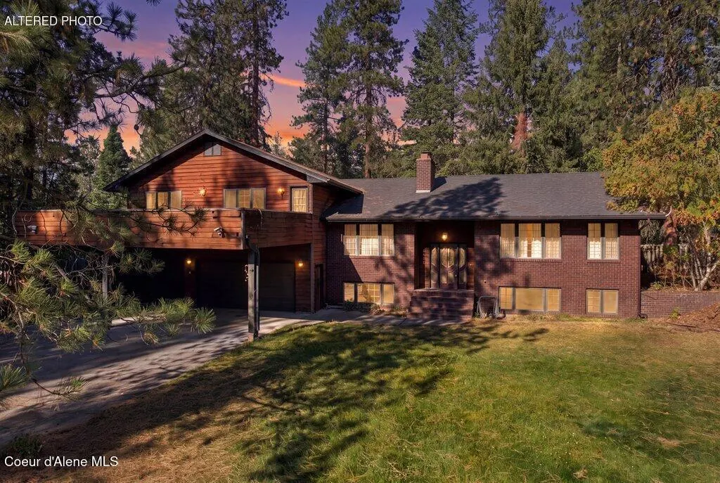 Property 26-10296 - Photo 1