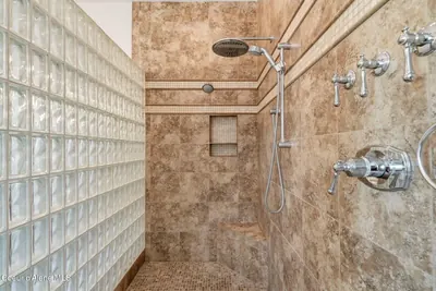 Property 26-7832 - Photo 28