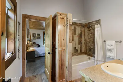 Property 26-8705 - Photo 60