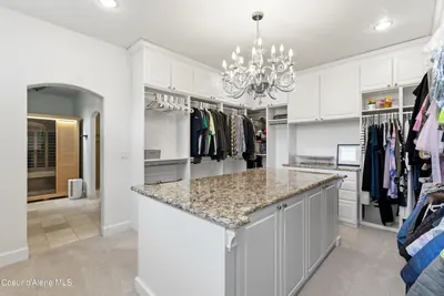 Property 26-9715 - Photo 29