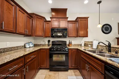 Property 26-8912 - Photo 18