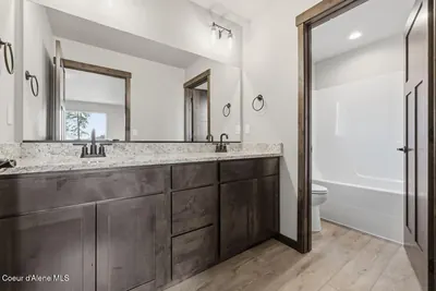Property 26-9250 - Photo 42