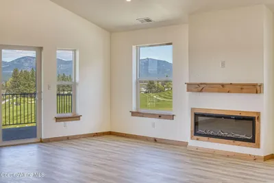 Property 26-8082 - Photo 5