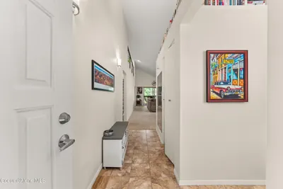 Property 26-6883 - Photo 3