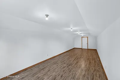 Property 26-8489 - Photo 40