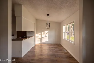 Property 26-9573 - Photo 13