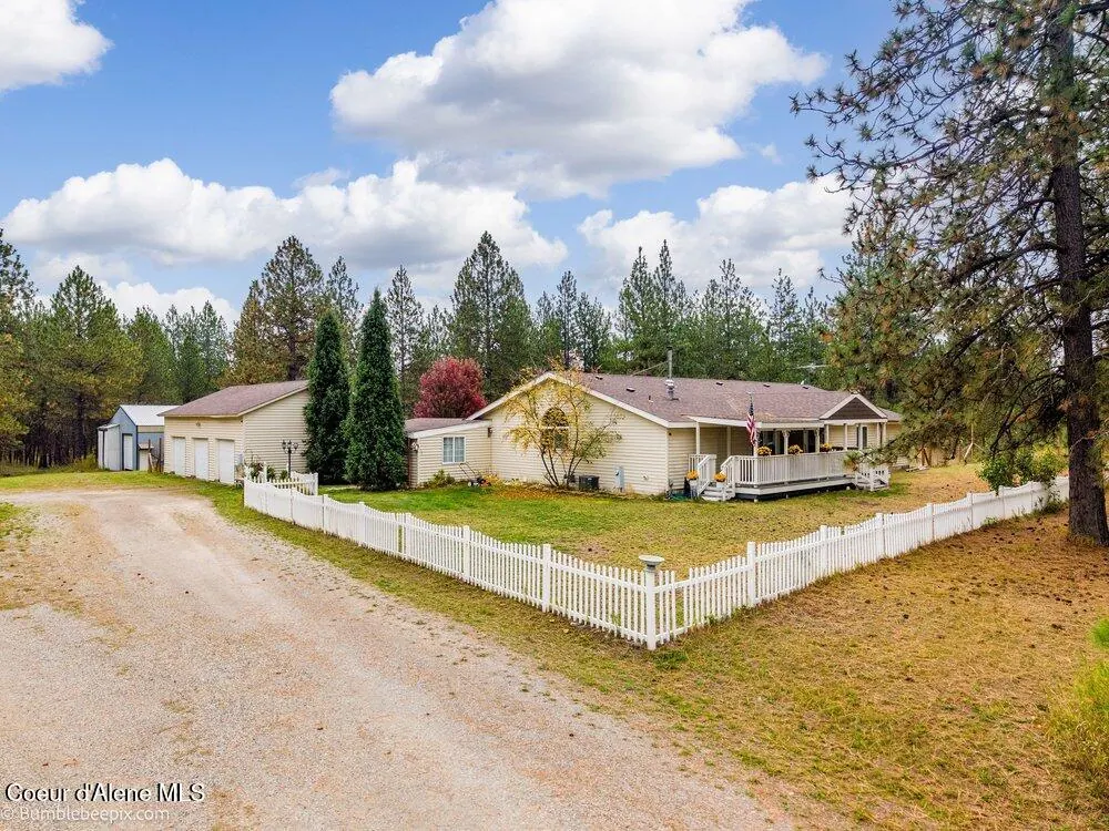 Property 26-9833 - Photo 1
