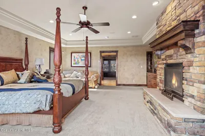 Property 26-995 - Photo 20