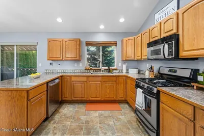 Property 26-10085 - Photo 22