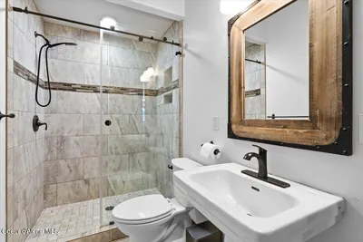 Property 26-7681 - Photo 34