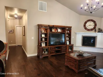 Property 26-10315 - Photo 15