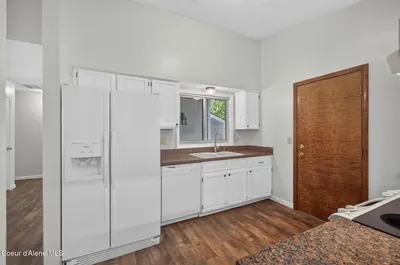 Property 26-9573 - Photo 42