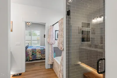 Property 26-9046 - Photo 33