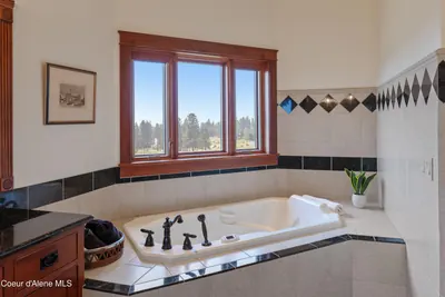 Property 26-8436 - Photo 15
