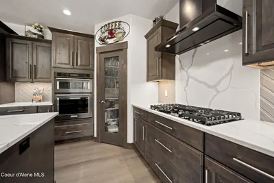 Property 26-7826 - Photo 9