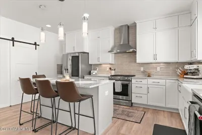 Property 26-10210 - Photo 23