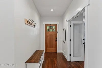 Property 26-10381 - Photo 5