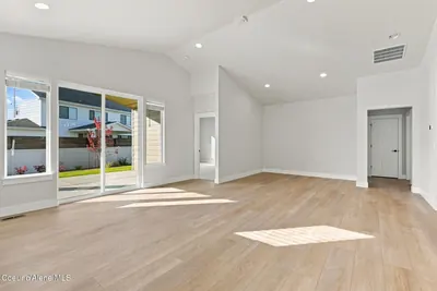 Property 26-10539 - Photo 11