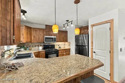 Property 26-9296 - Photo 12