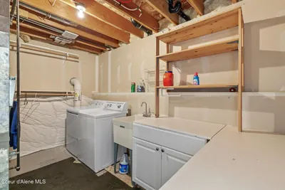Property 26-9105 - Photo 25
