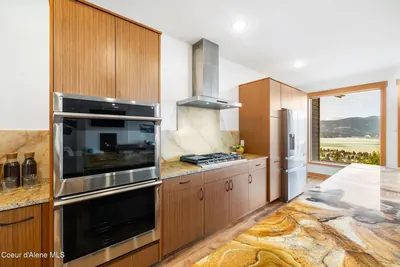 Property 26-794 - Photo 17