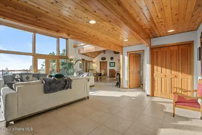 Property 26-10481 - Photo 10