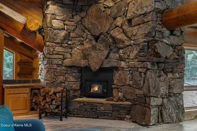 Property 26-7915 - Photo 25