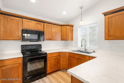 Property 26-9549 - Photo 13