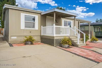 Property 26-9420 - Photo 3
