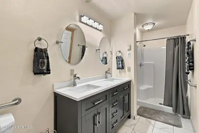 Property 26-10103 - Photo 21