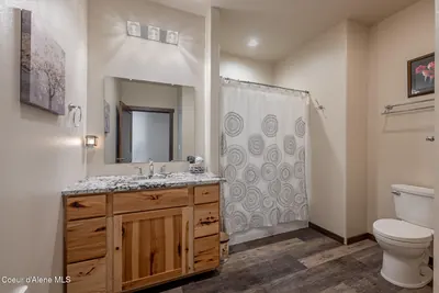 Property 26-10341 - Photo 26