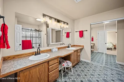 Property 26-8256 - Photo 20