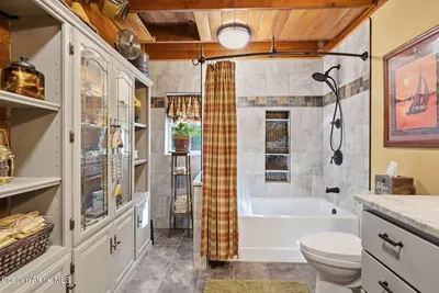 Property 26-9486 - Photo 26