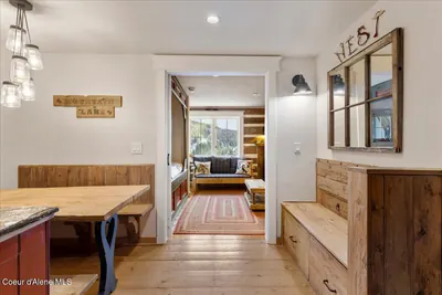Property 25-11670 - Photo 5