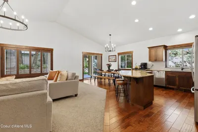 Property 26-10227 - Photo 17