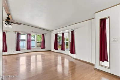 Property 26-8393 - Photo 4