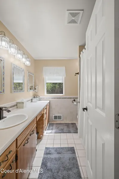 Property 26-1804 - Photo 18