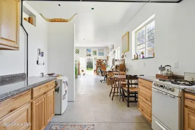 Property 25-7747 - Photo 13