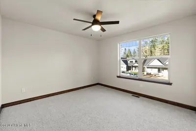 Property 26-9272 - Photo 26
