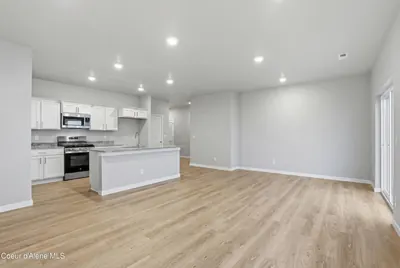 Property 26-9349 - Photo 10