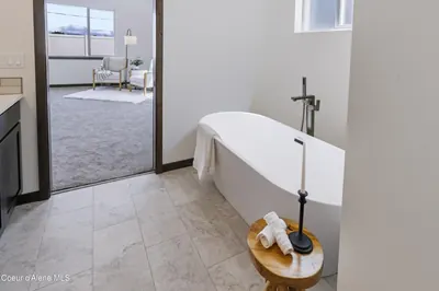 Property 26-7946 - Photo 19