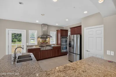 Property 26-7016 - Photo 53