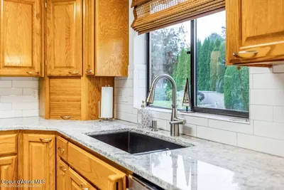 Property 26-10169 - Photo 15