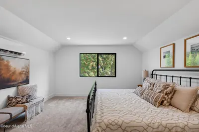 Property 26-9932 - Photo 52