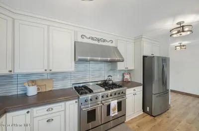Property 26-8781 - Photo 34
