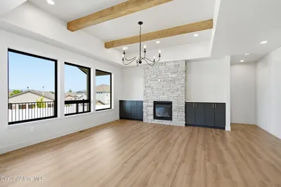 Property 26-8935 - Photo 5