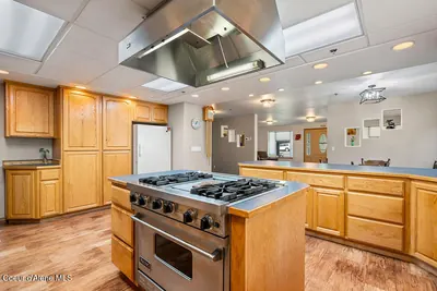Property 26-10206 - Photo 14